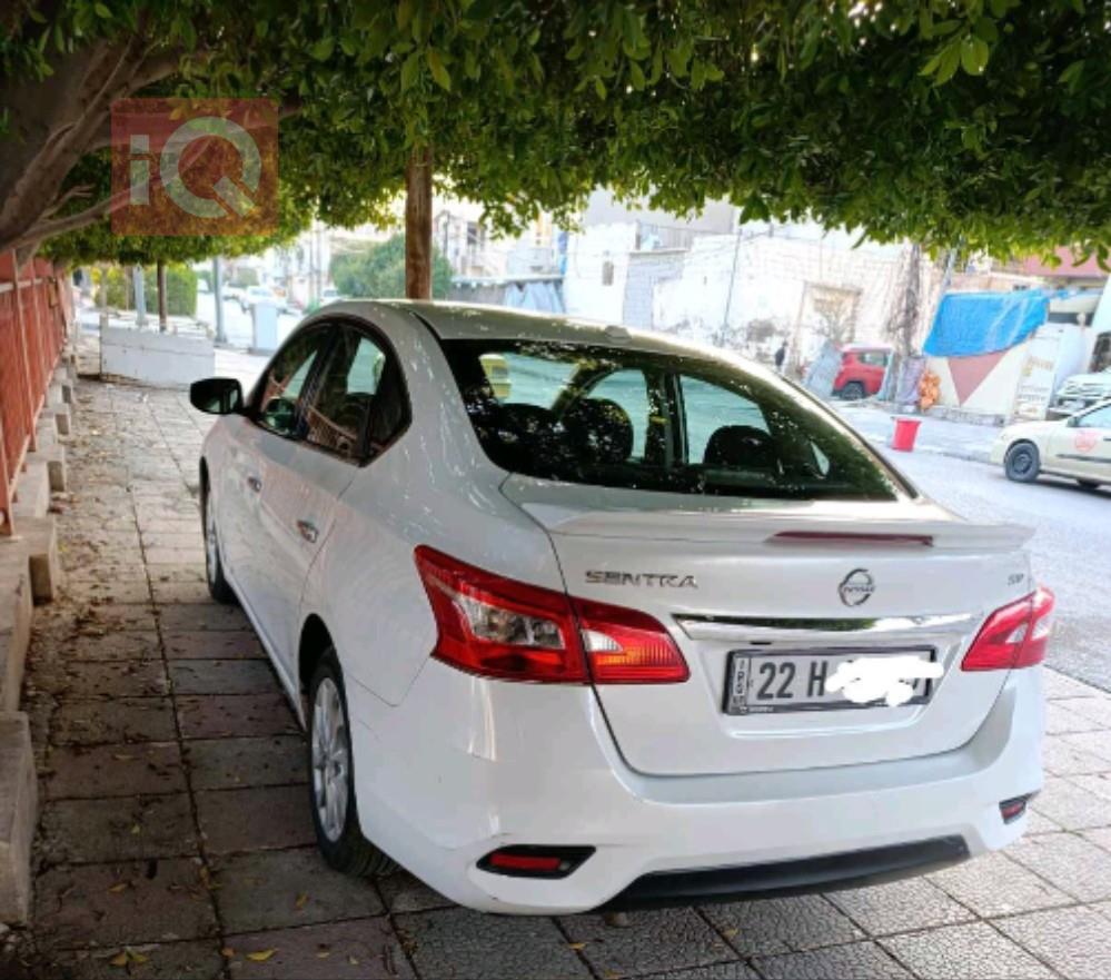 نیسان سێنترا